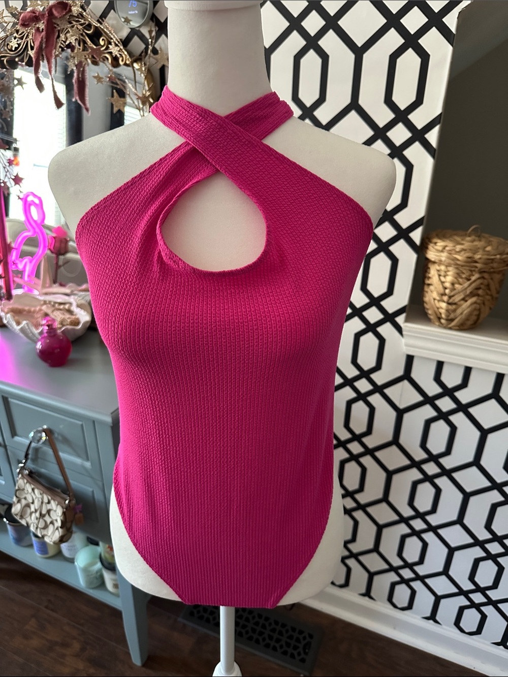 wild fable Fuchsia Convertible Crisscross Keyhole Knit Bodysuit